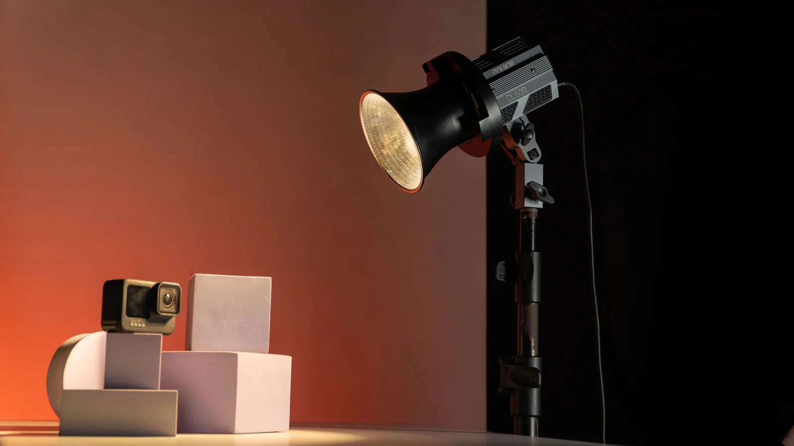 Product Photography Guide for E-commerce: Cost & Setup Tips | Happiffie