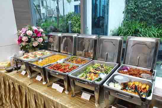 Premium Catering Setup Solutions