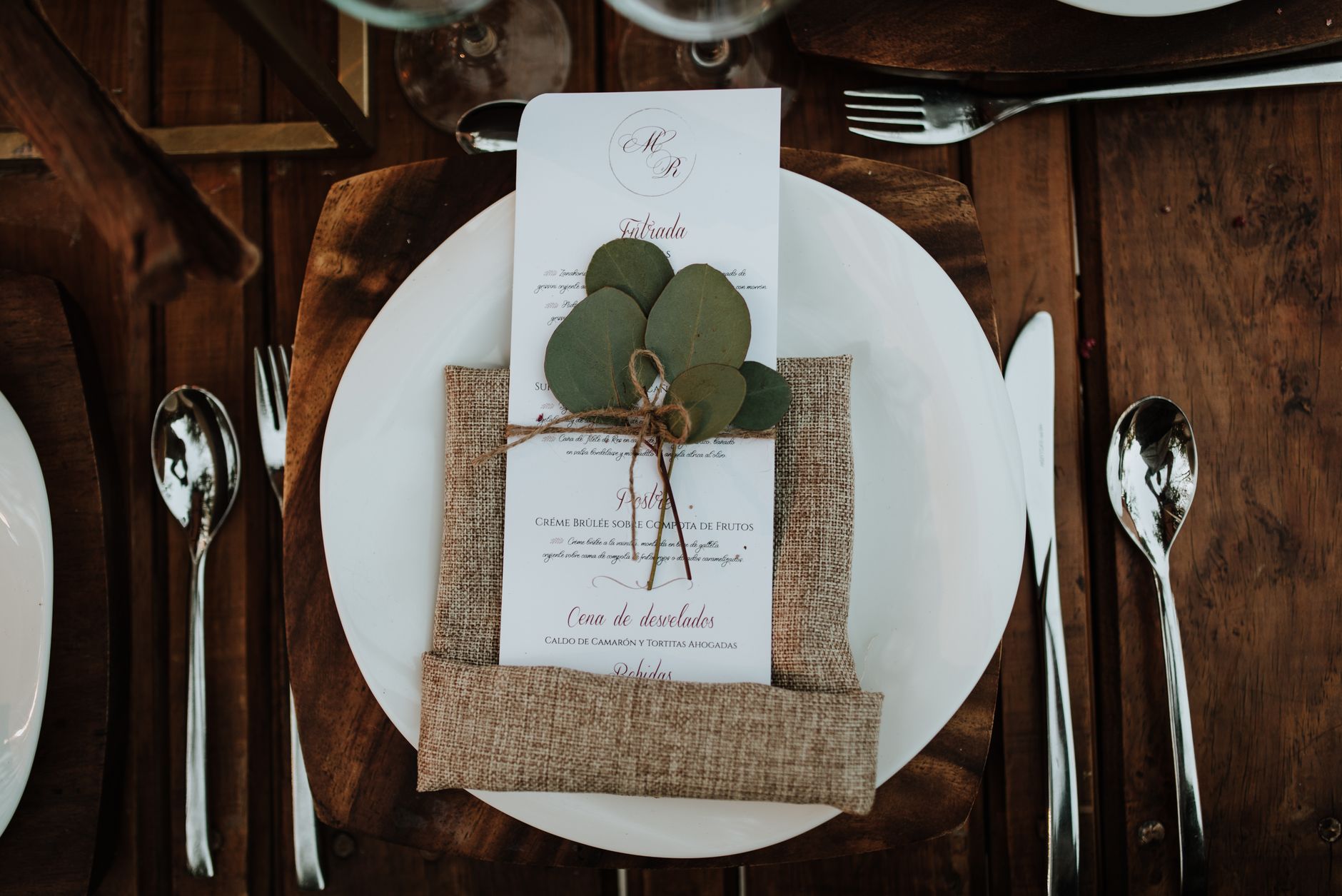 Elegant Menu Cards for Your Dream Wedding