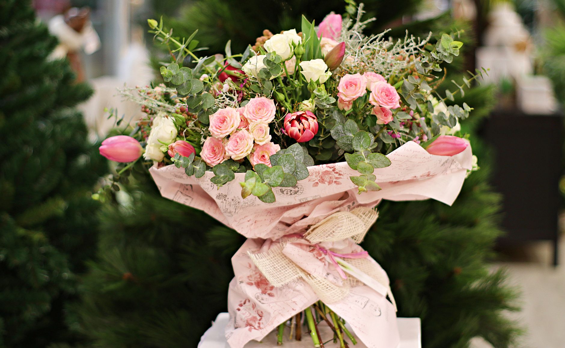 Pune's Finest Floral Bouquet Gifts