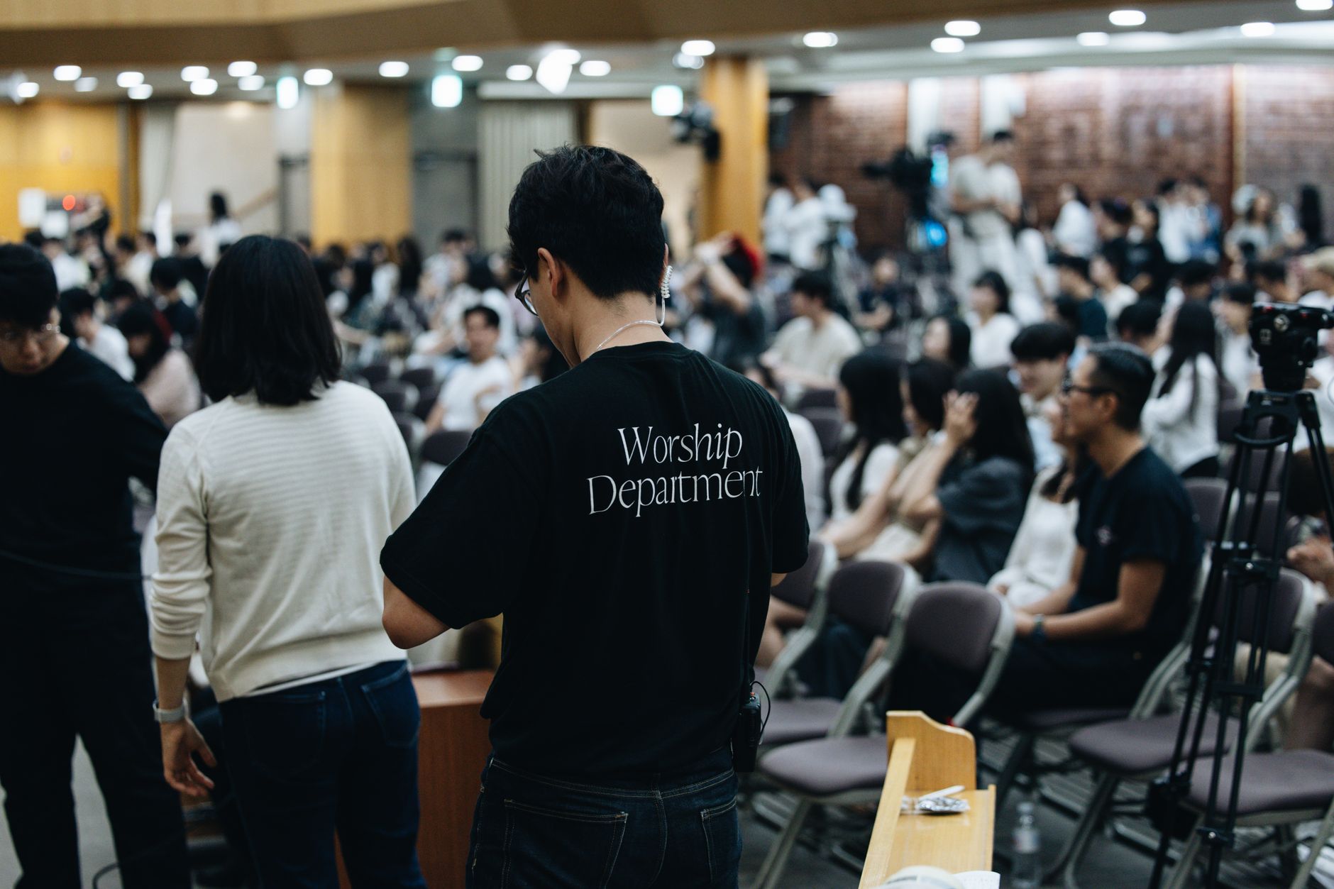 Auditorium Queue Manager Hire