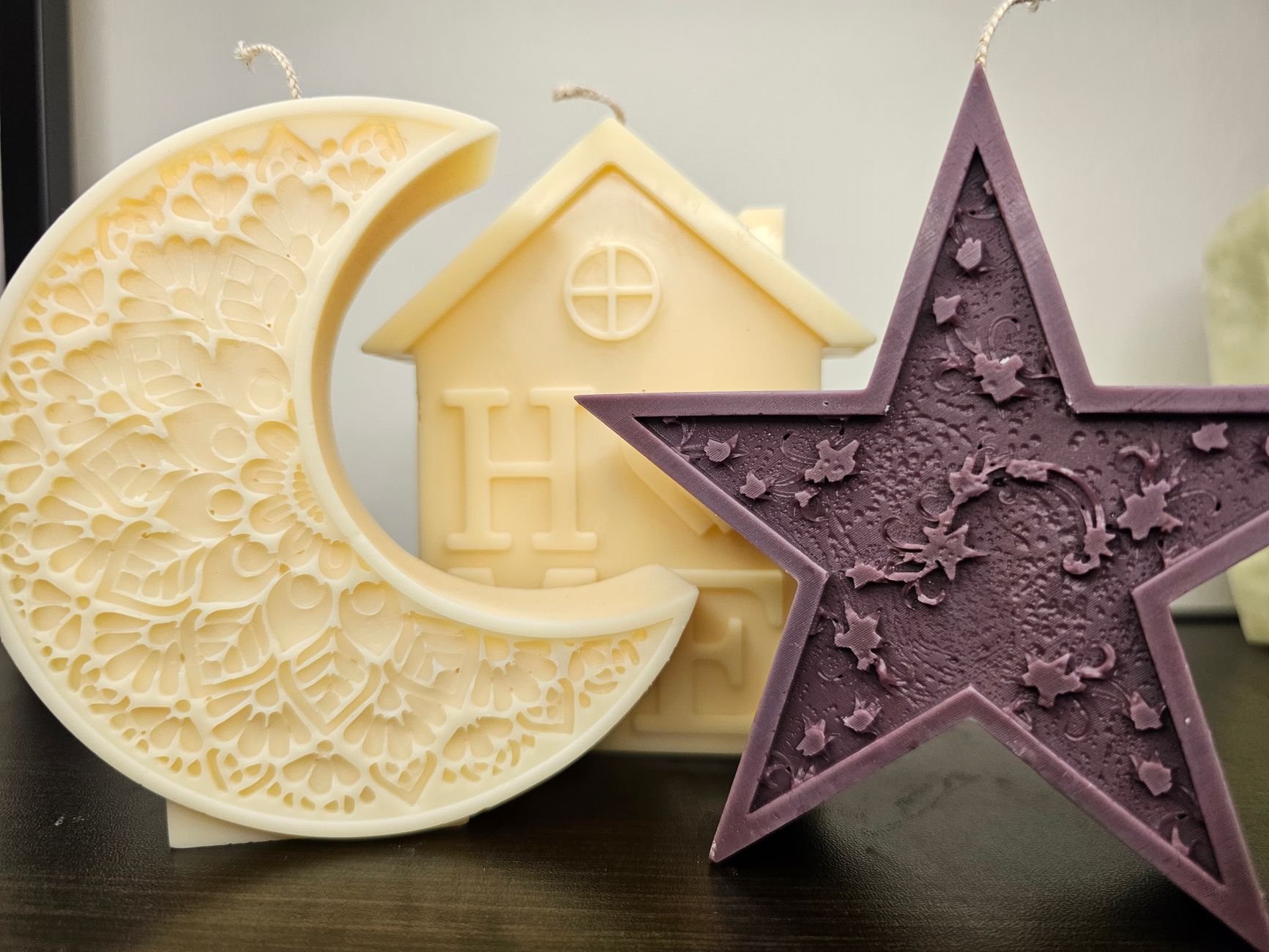 Housewarming Candle Gifts
