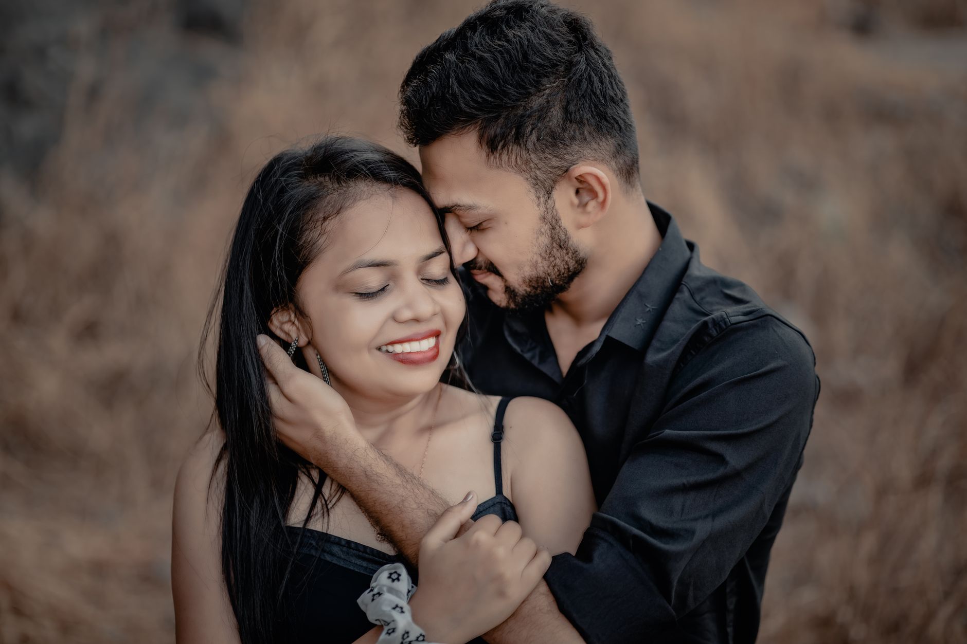 Honeymoon Portraits That Feel Like You