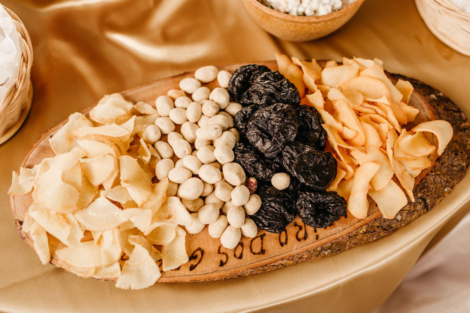 Organic Dry Fruit Hampers