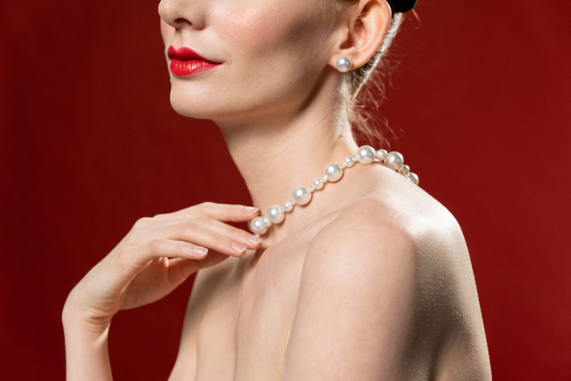 Rent Pearl Jewellery in Raipur