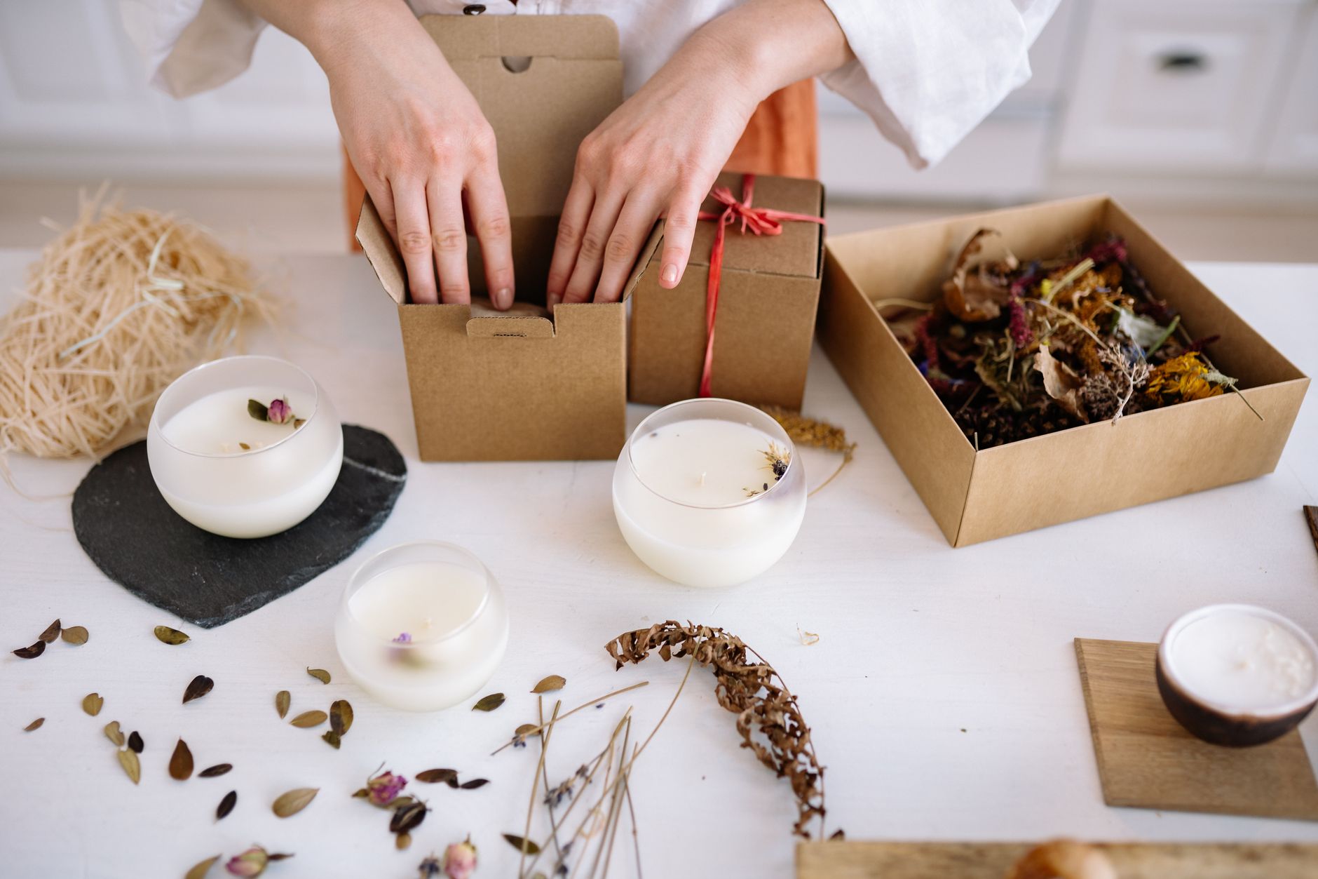 Fragrant, Personal & Memorable Gifts