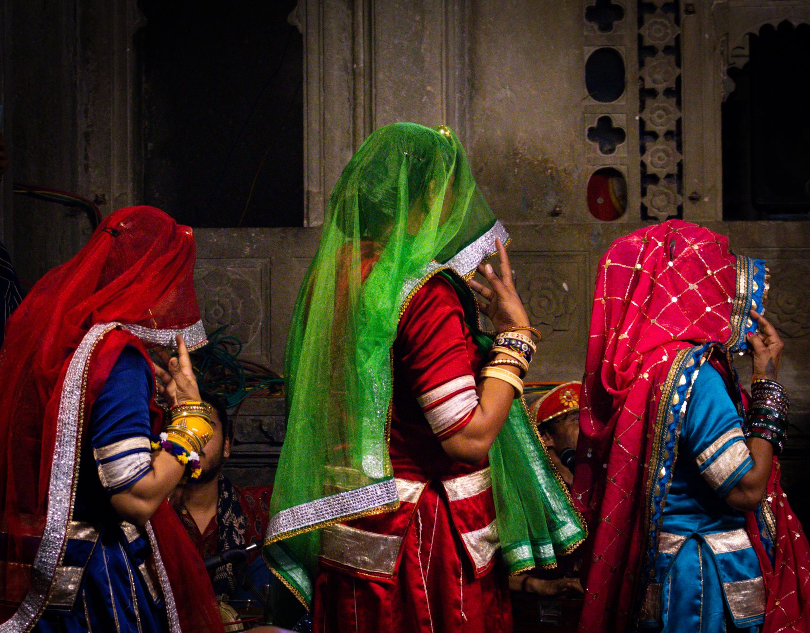 Book Ghoomar Dancers in Rishikesh