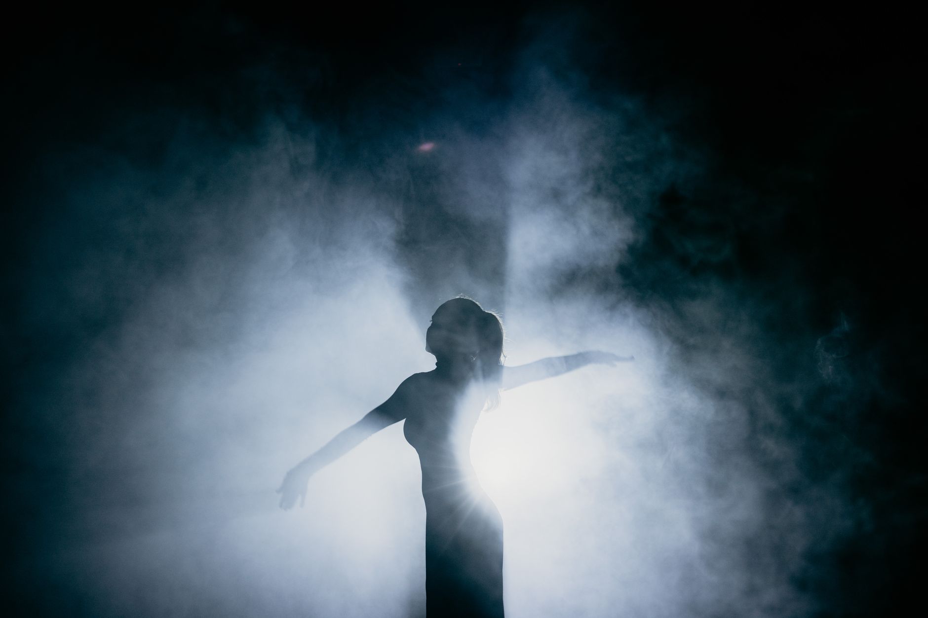 Mesmerise Guests with Illusion Shows