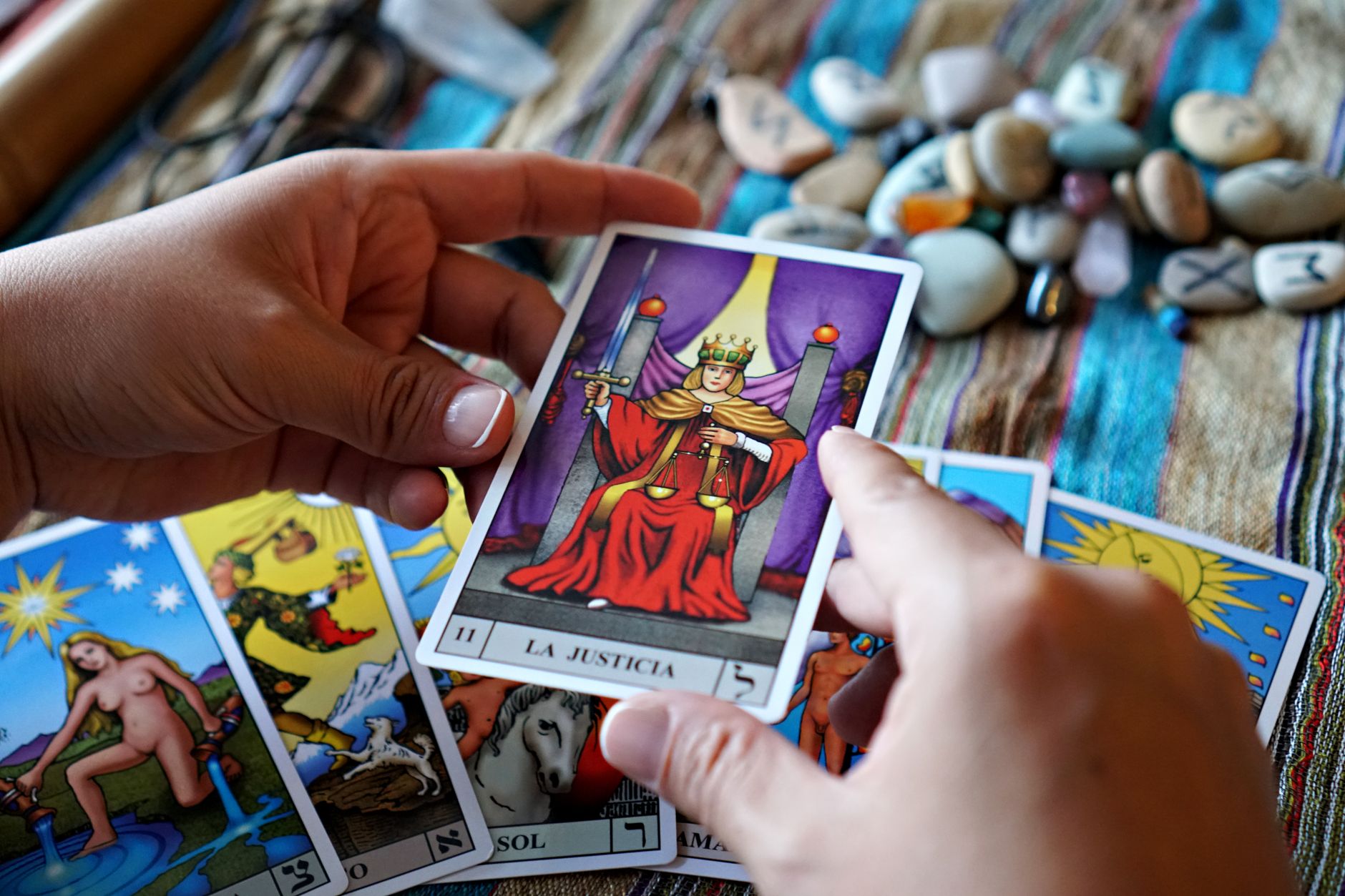Book Spiritual Card Readers in Rishikesh