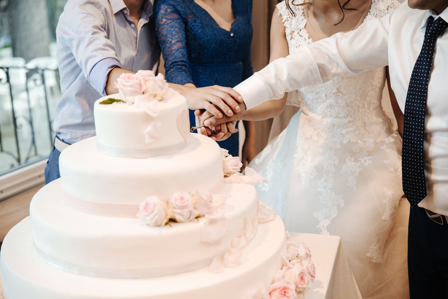 Stunning Wedding Cakes in Rishikesh