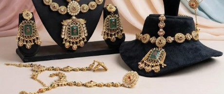 Royal Antique Ornament Collection