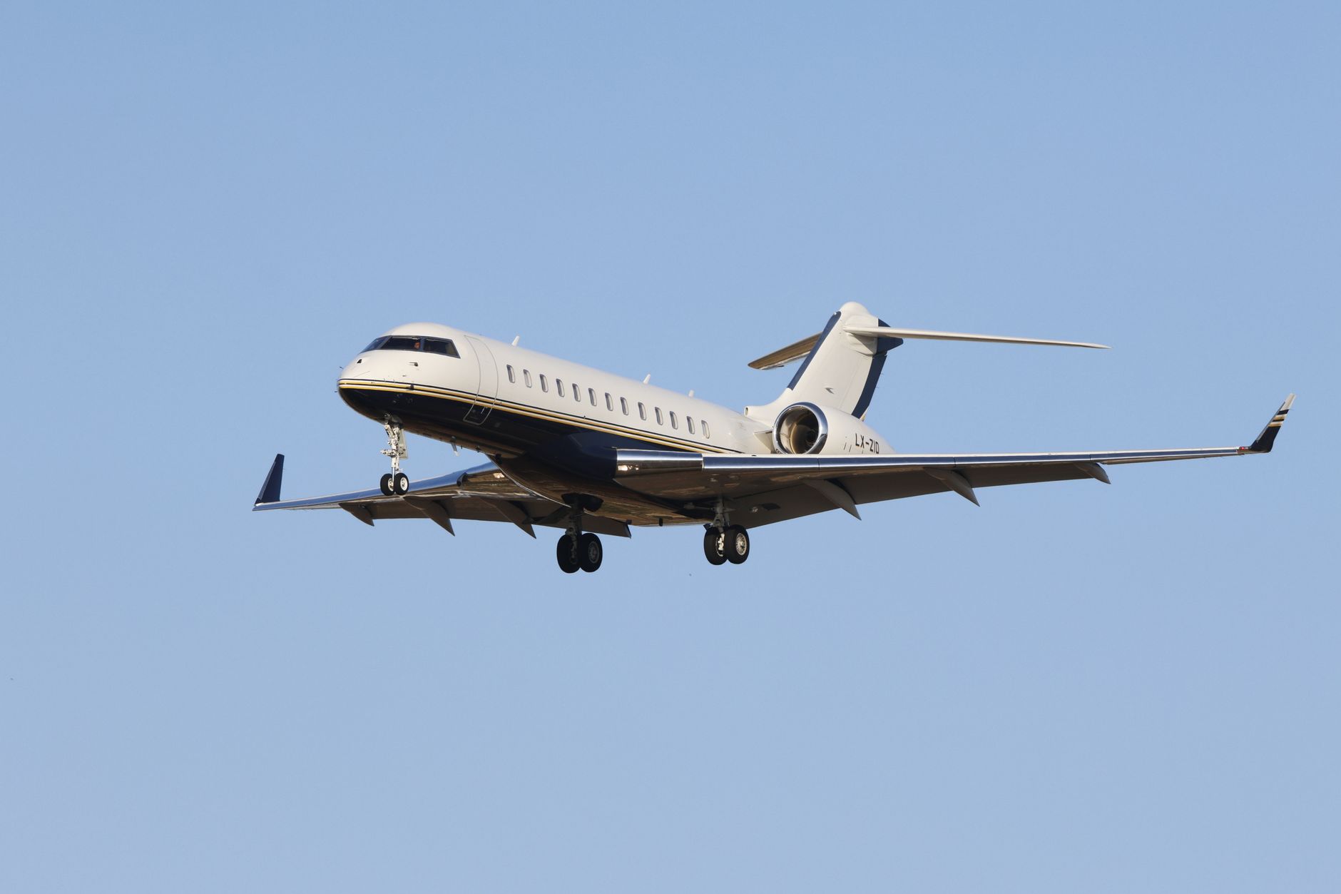 Fly in Style to Shimla