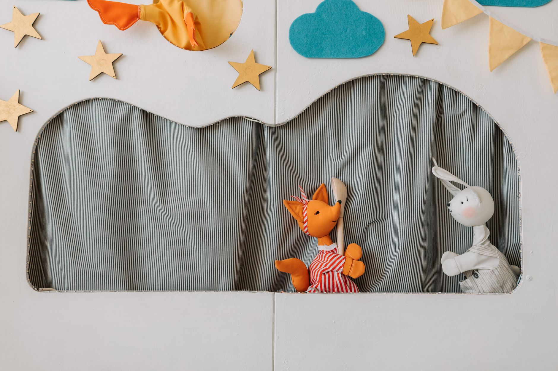 Educational Puppet Show