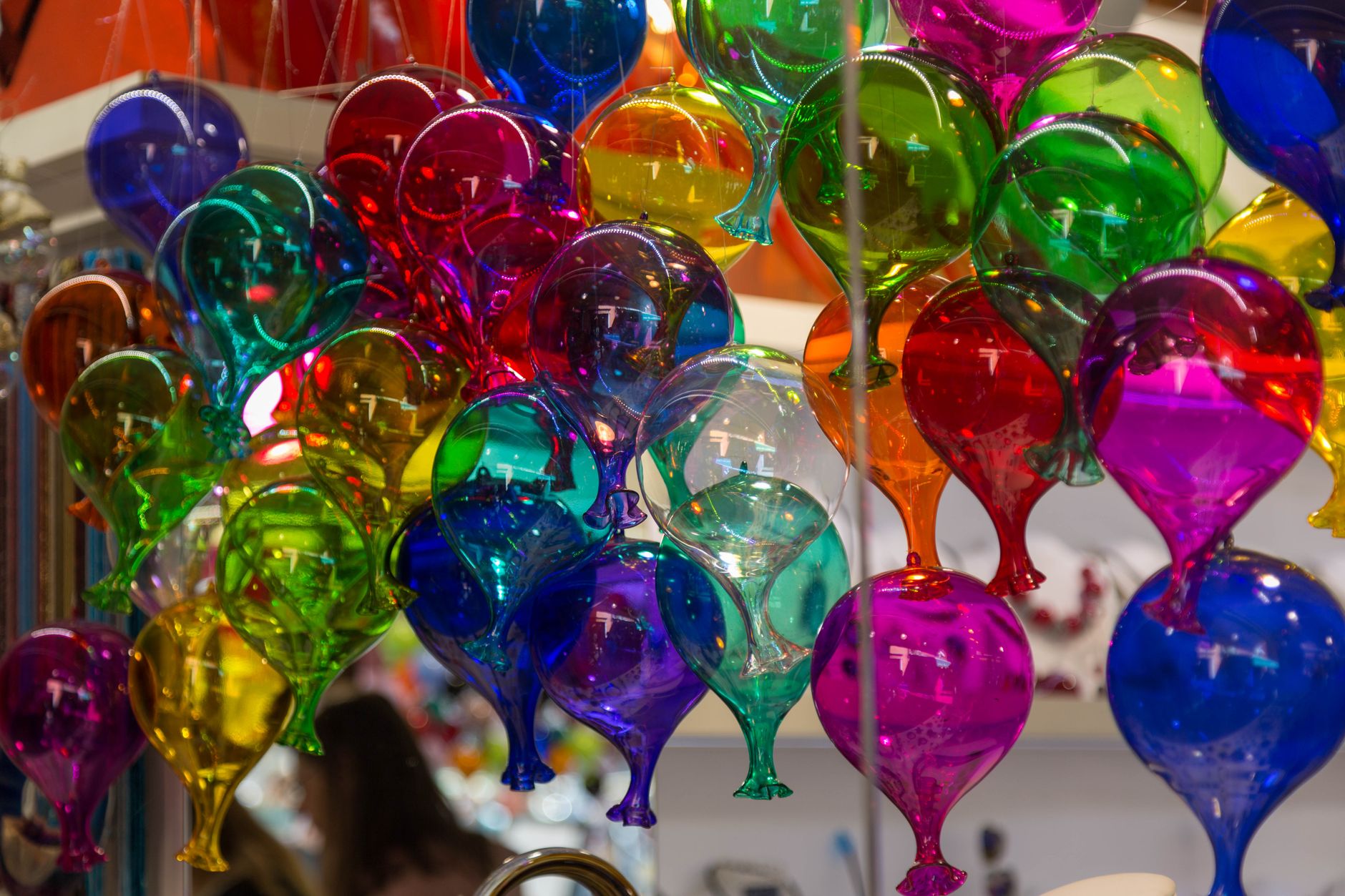 Retail Store Balloon Styling