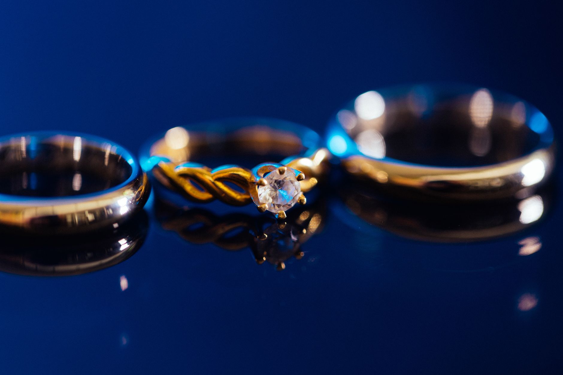 Discover Stunning Engagement Ring Designs