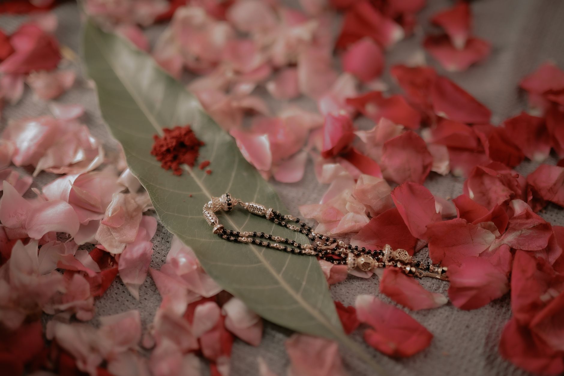 Keepsake Gifts That Bless & Delight