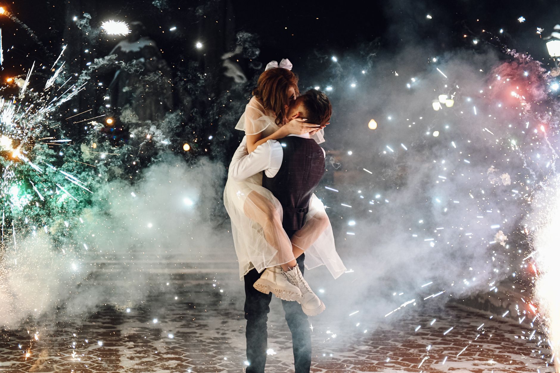 Light Up Your Wedding Entry
