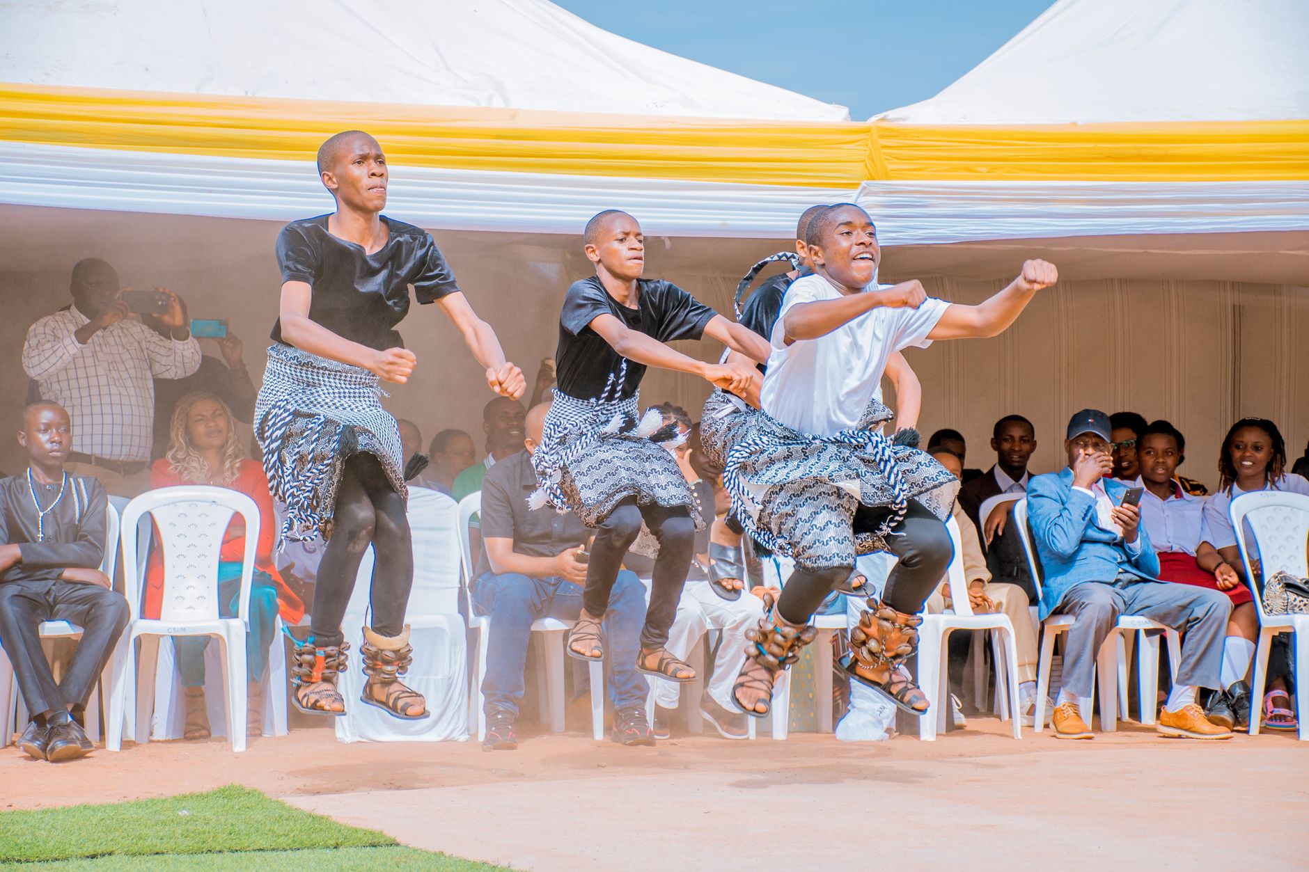 Mascot Dance Performers