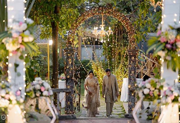 Floral garden entrance gate decor for varmala ceremony