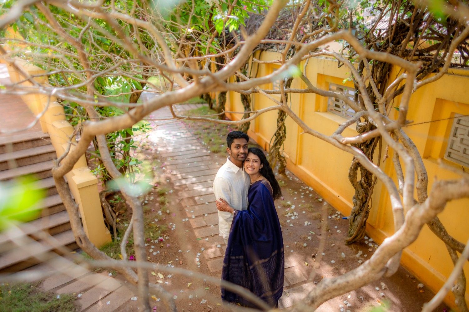 Pre-Wedding Photo & Video Shoot with Cinematic Highlight Film – 6 Hours