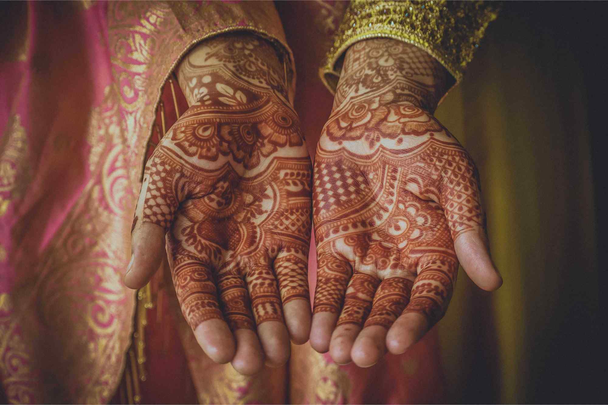 Engagement or Simple Bridal Mehendi - OVM Art Studio