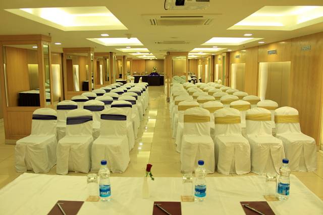 Covered Banquet Chairs - 75 Nos - Impress Decor