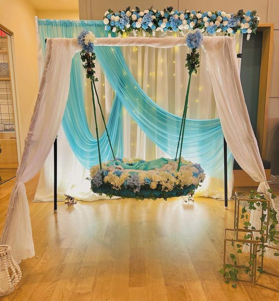 Basic Naming Ceremony Cradle Decor