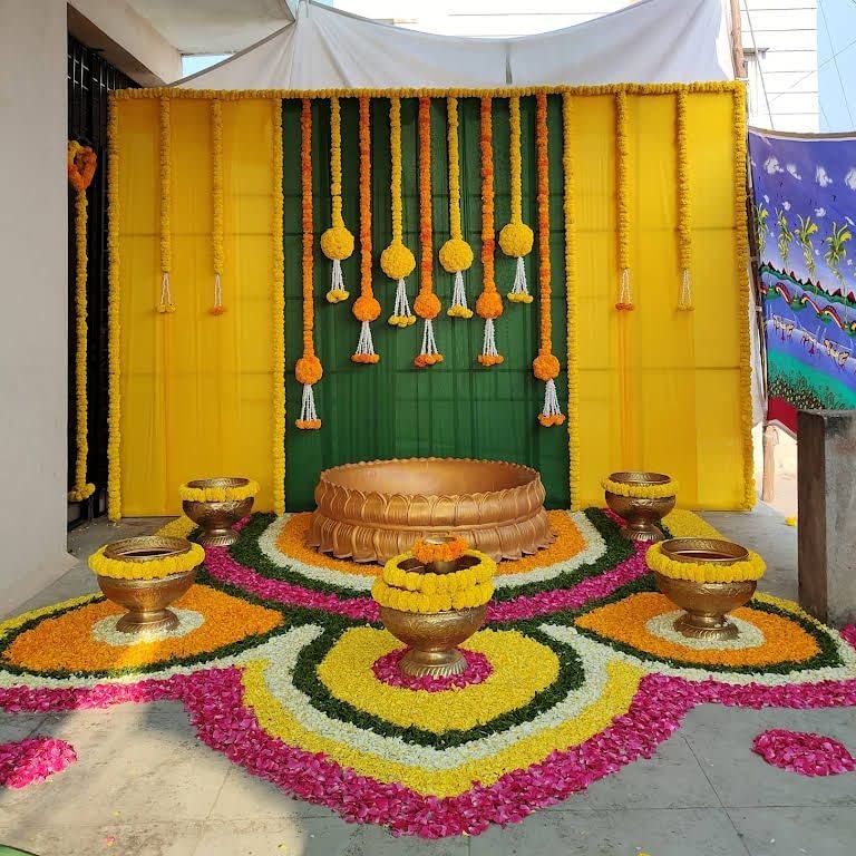 Basic Mangalasnanam and Haldi Items