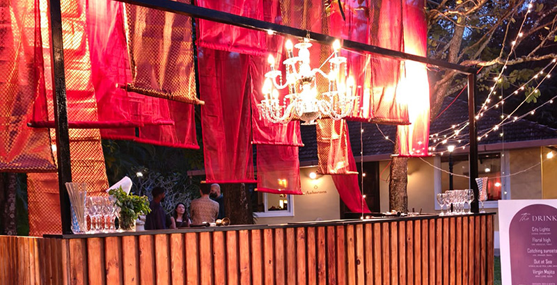 Signature Bar Experience for 26–50 Guests –1 Professional Mixologist + 1 Professional Bartender + 1 Assistant Bartender - Flair Monsters