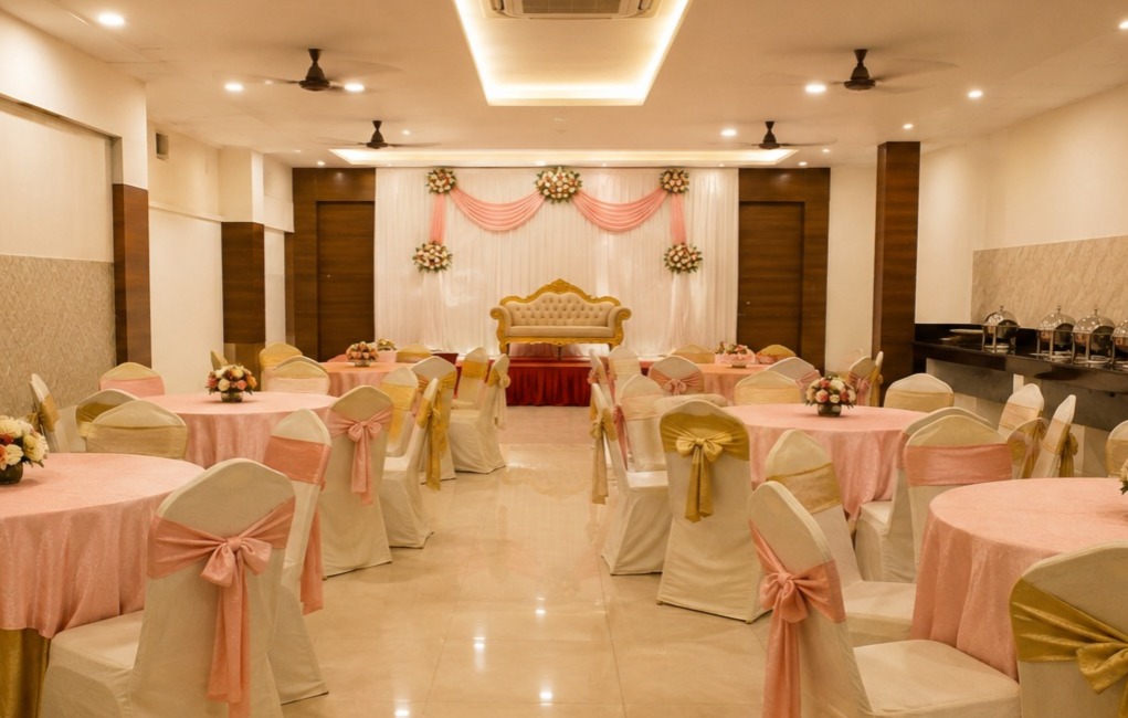 City Mini Hall β 100 Guests