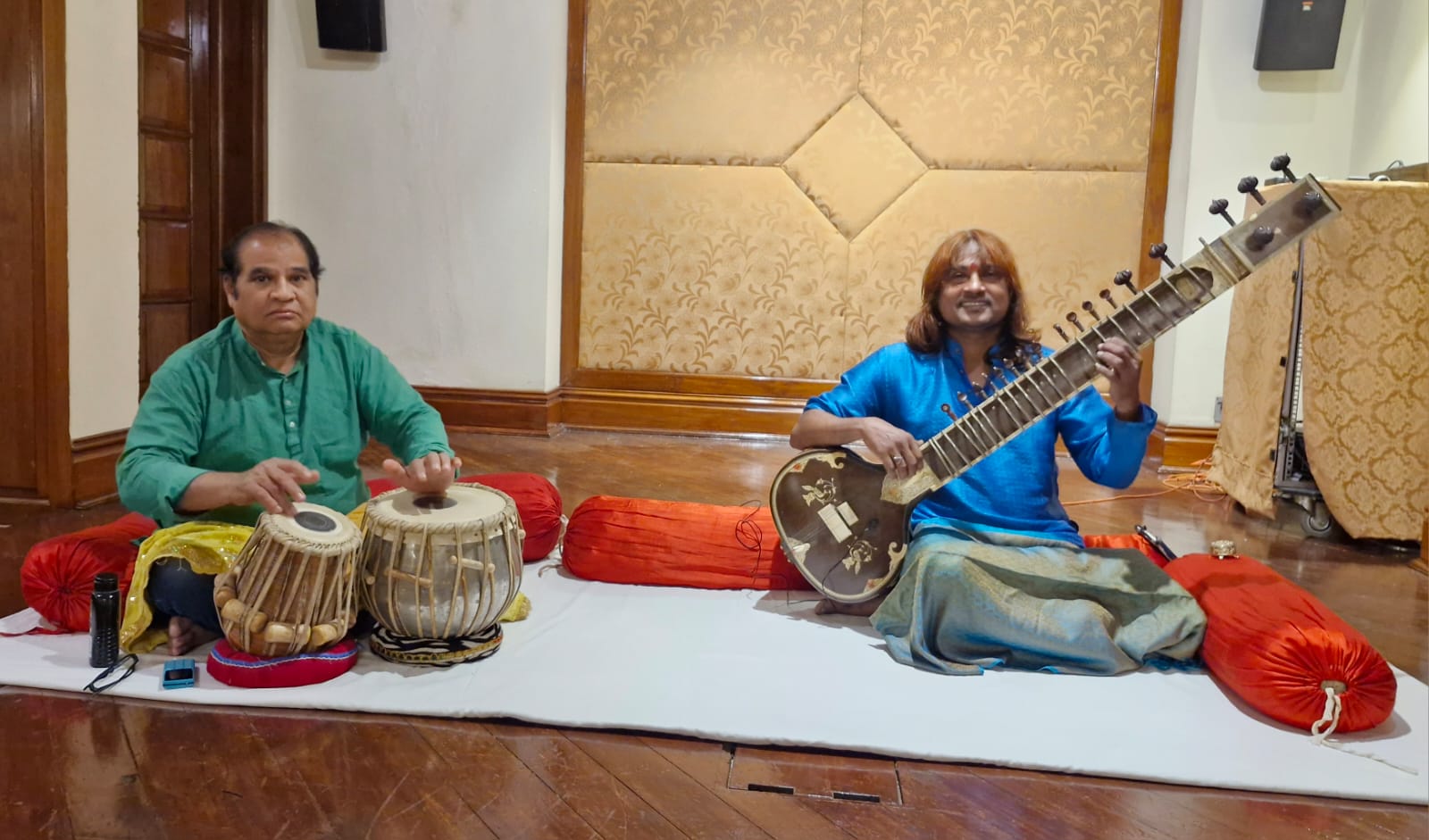 Sitar Eshwar and Tabla Classical Duo
