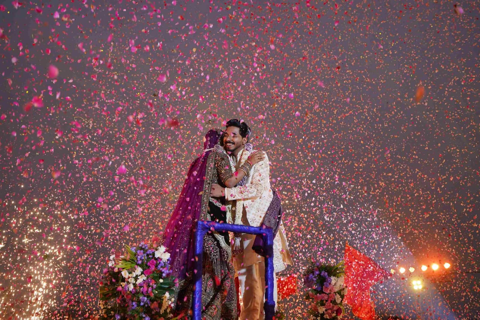 PETAL SHOWER β 2 Nos (10 KG Flower Petals)
