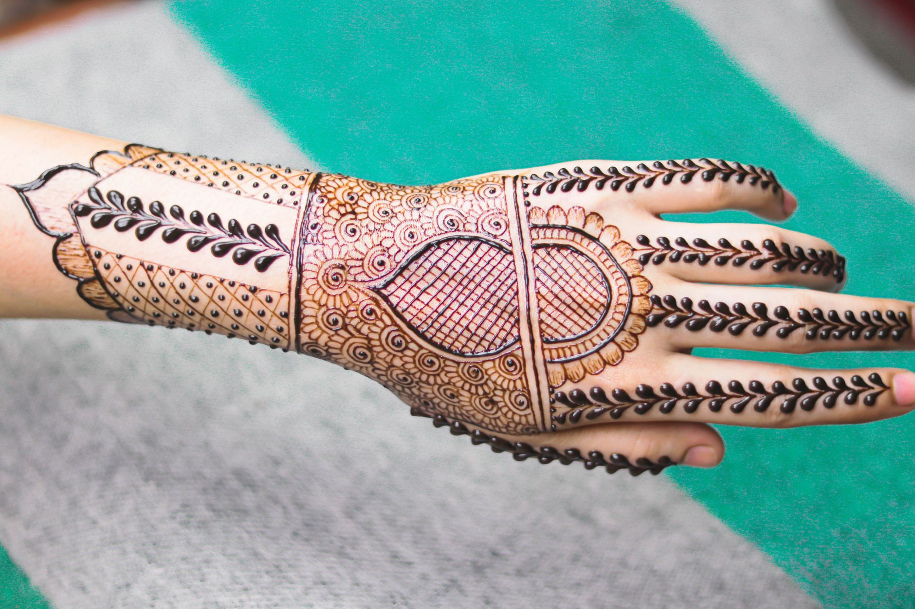 Indo Arabic Guest Henna for Every Celebration