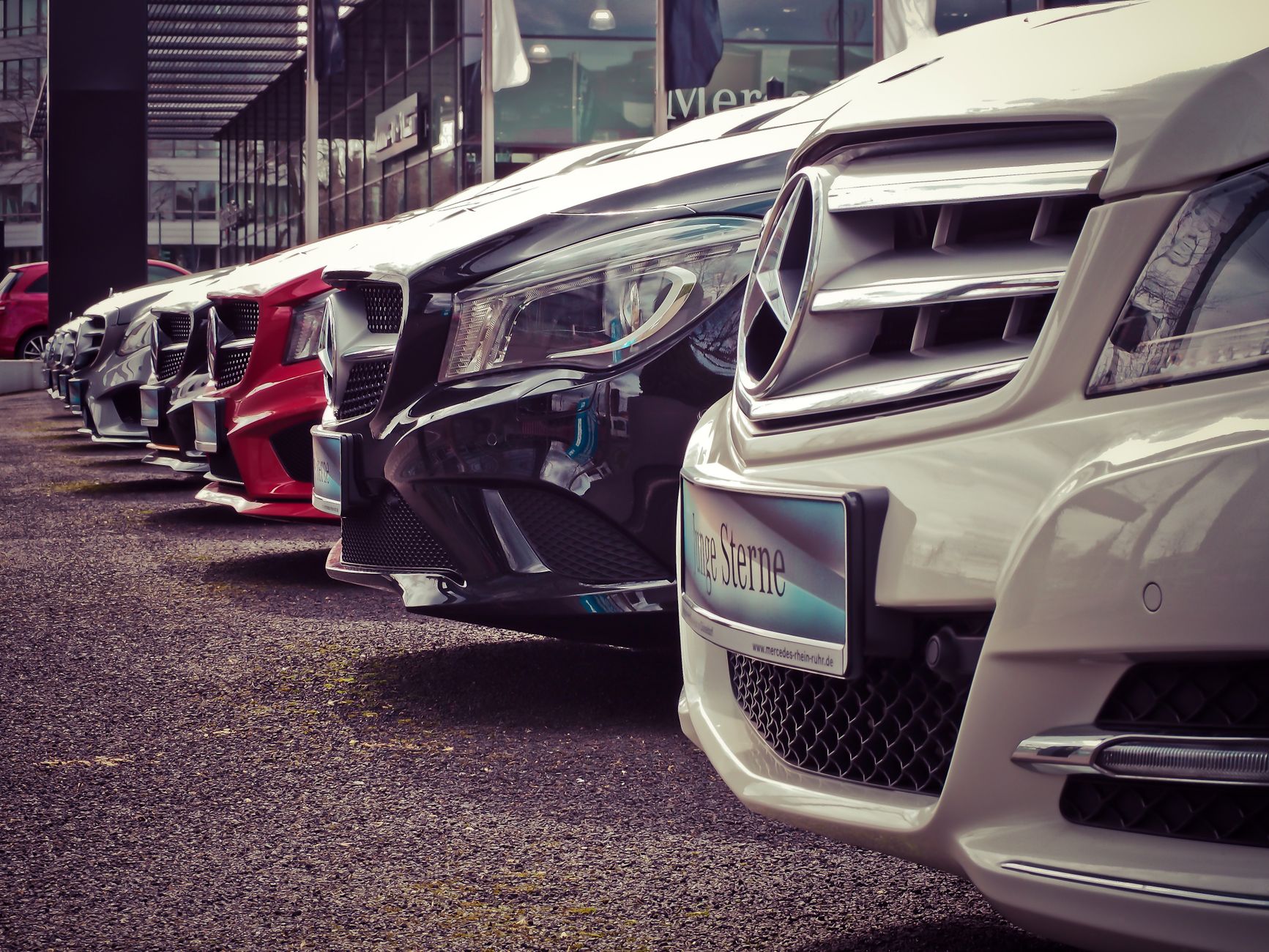Automobile Purchase Advisory