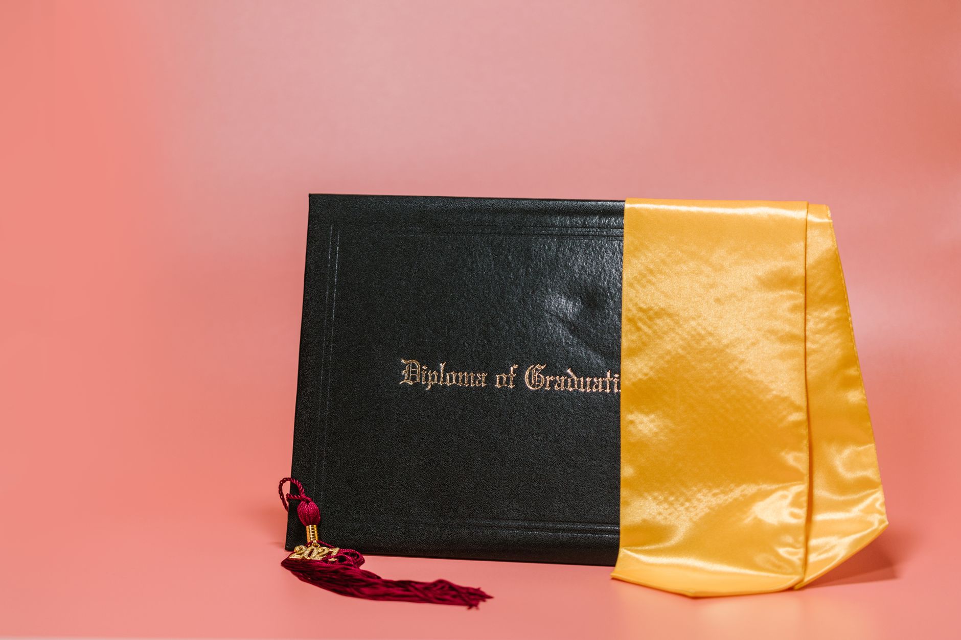 Honour Every Guest with a Stole