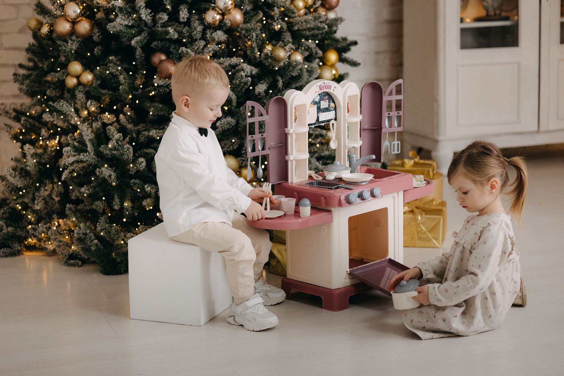 Gift Joy with Play Collections