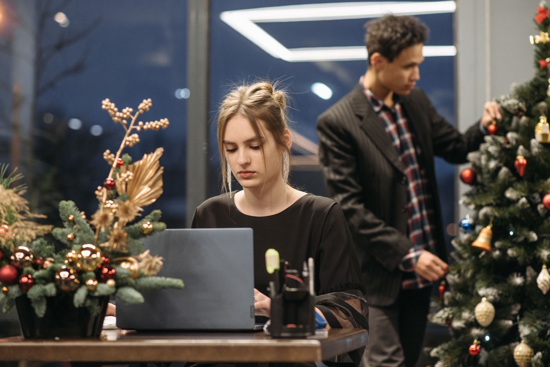 Transform Your Office This Festival Season