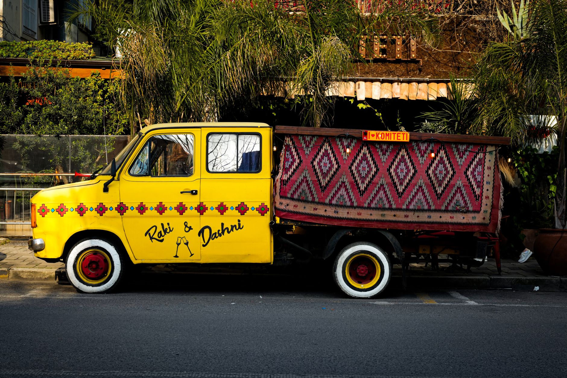 Book Your Baraat Van in Yercaud